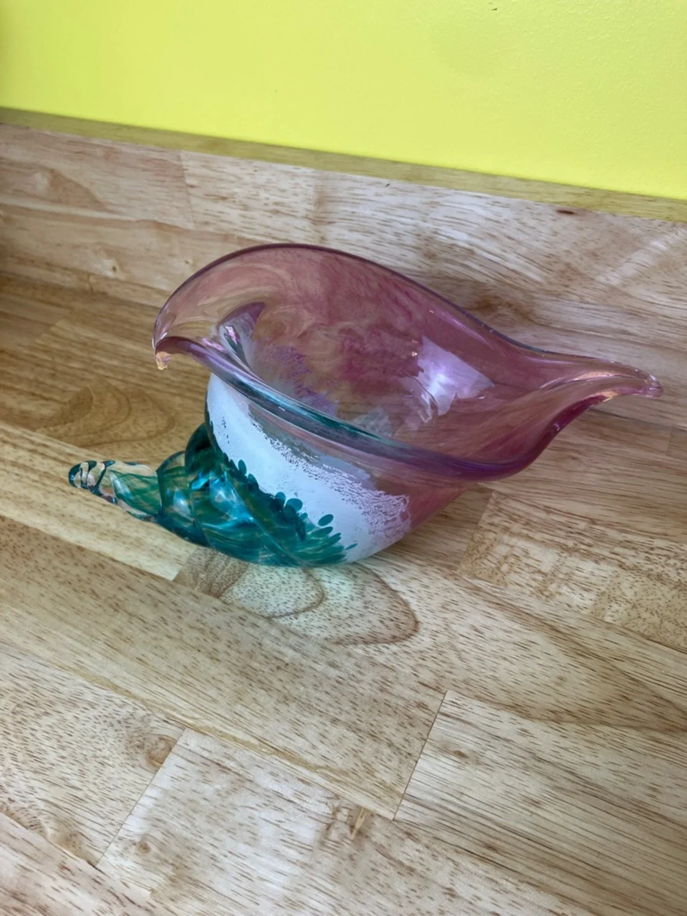 Blown Glass Conch Shell Beach Decor Candy Dish